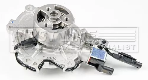 FIRST LINE FIRST LINE FWP2420 Engine Water Pump Fits Jaguar Land Rover Defender Discovery Discovery Sport E-pa 